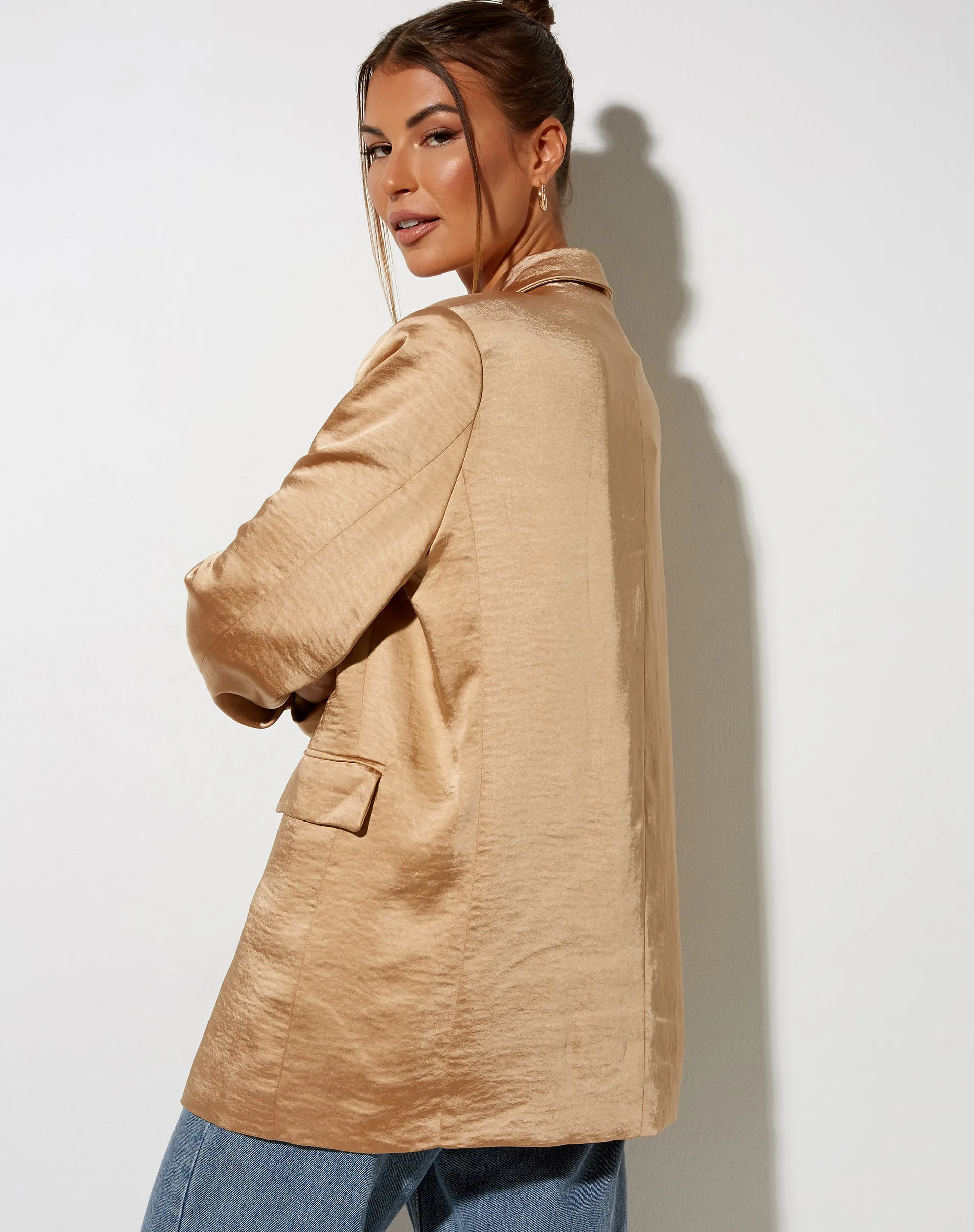 Maiwa Blazer in Satin Golden Sand