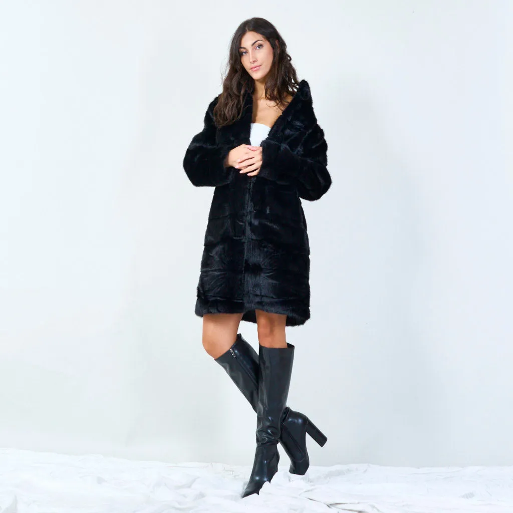 Mid-length faux fur coat wholesale