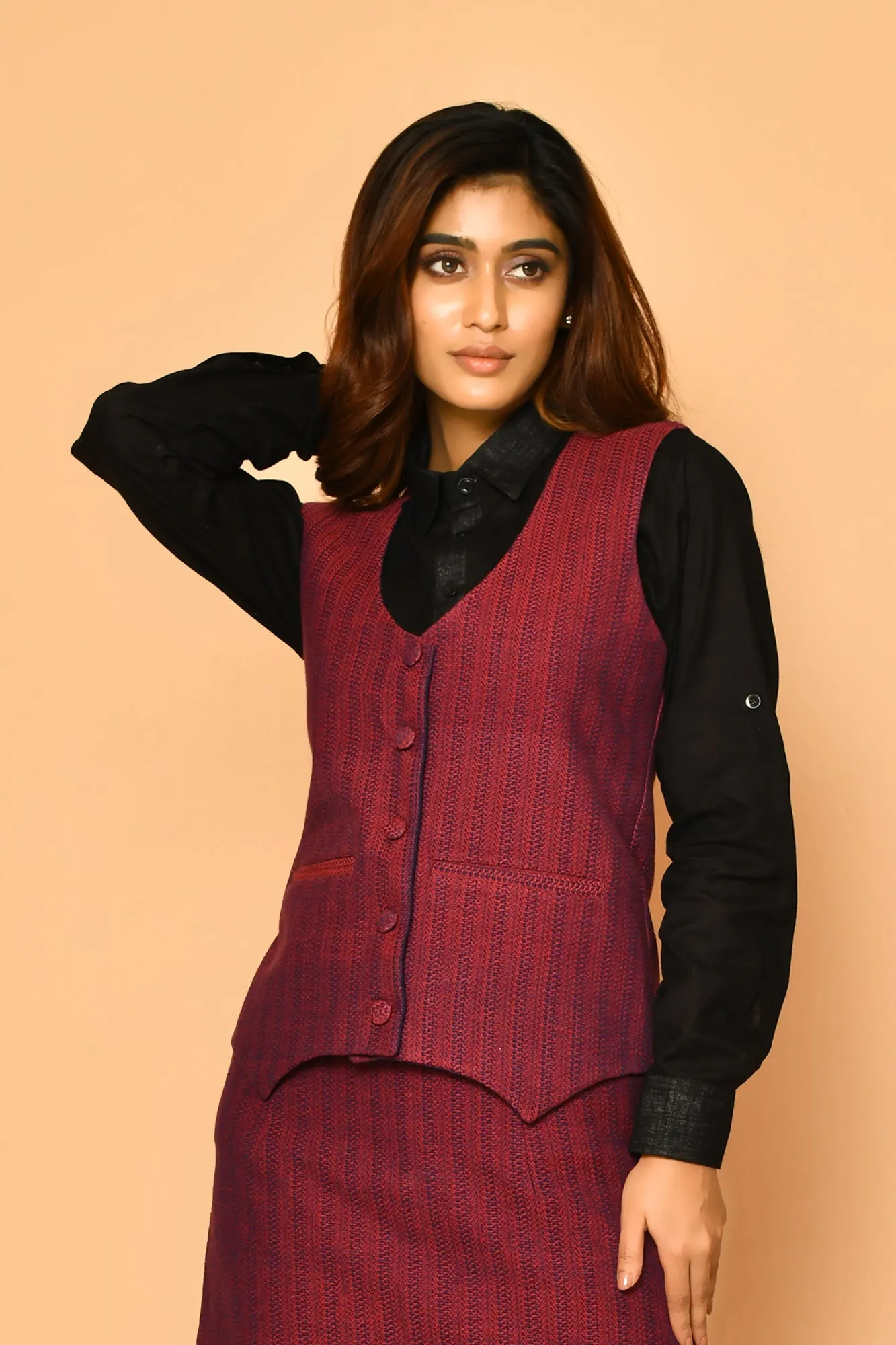 Serena Handloom Rounded V-Neck Cotton Waist Blazer