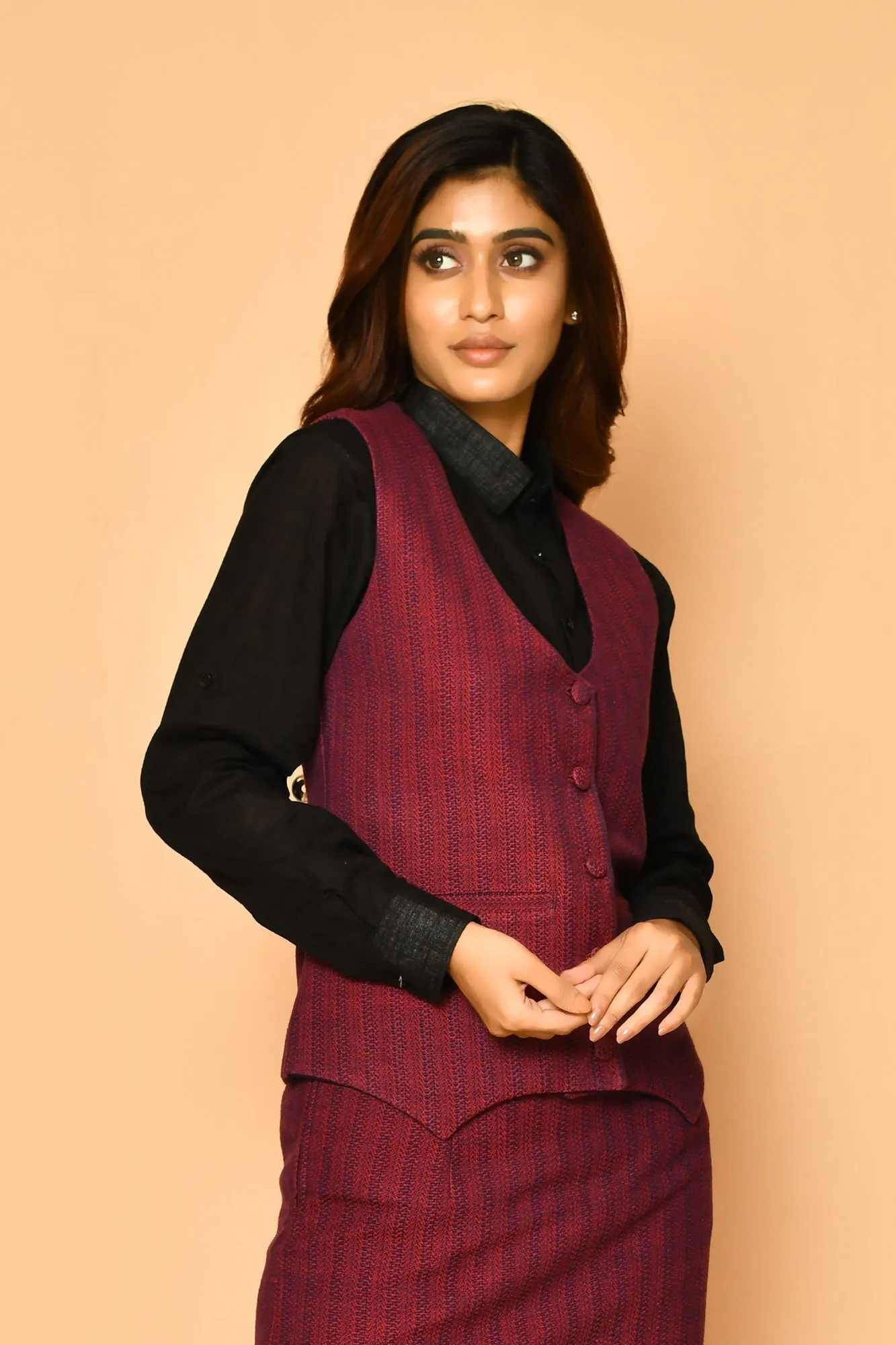 Serena Handloom Rounded V-Neck Cotton Waist Blazer